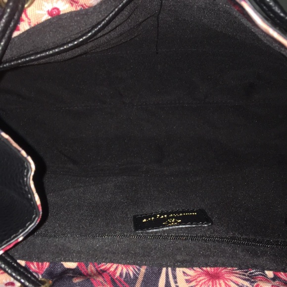 Nanette Lepore Crossbody/Shoulder & Backpack - Picture 8 of 8